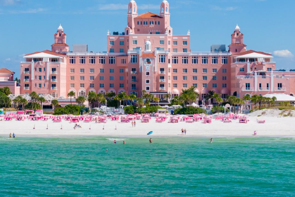 The Don Cesar Luxury Hotel In Tampa Bay Luxury Wedding Venue Gulf Coast